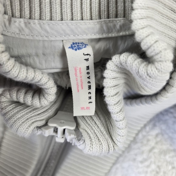 FP Movement Jacket Womens Medium Gray Sherpa Fleece Bomber Full Zip Cropped - Picture 7 of 12